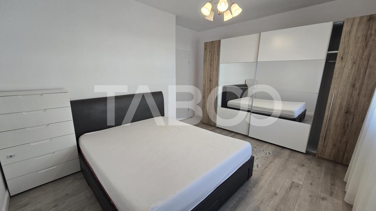 Apartament de inchiriat 2 camere cu balcon si parcare zona Tineretului