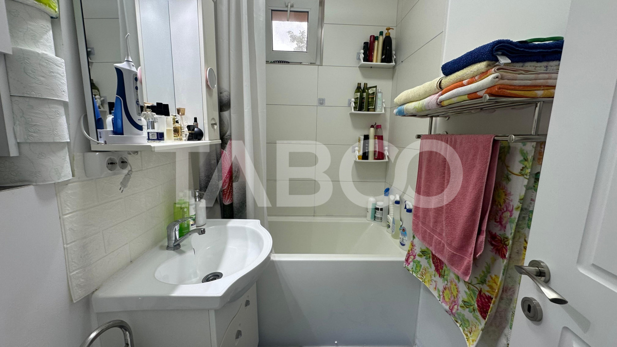 Apartament  de inchiriat 2 camere cu balcon zona Rahovei Sibiu