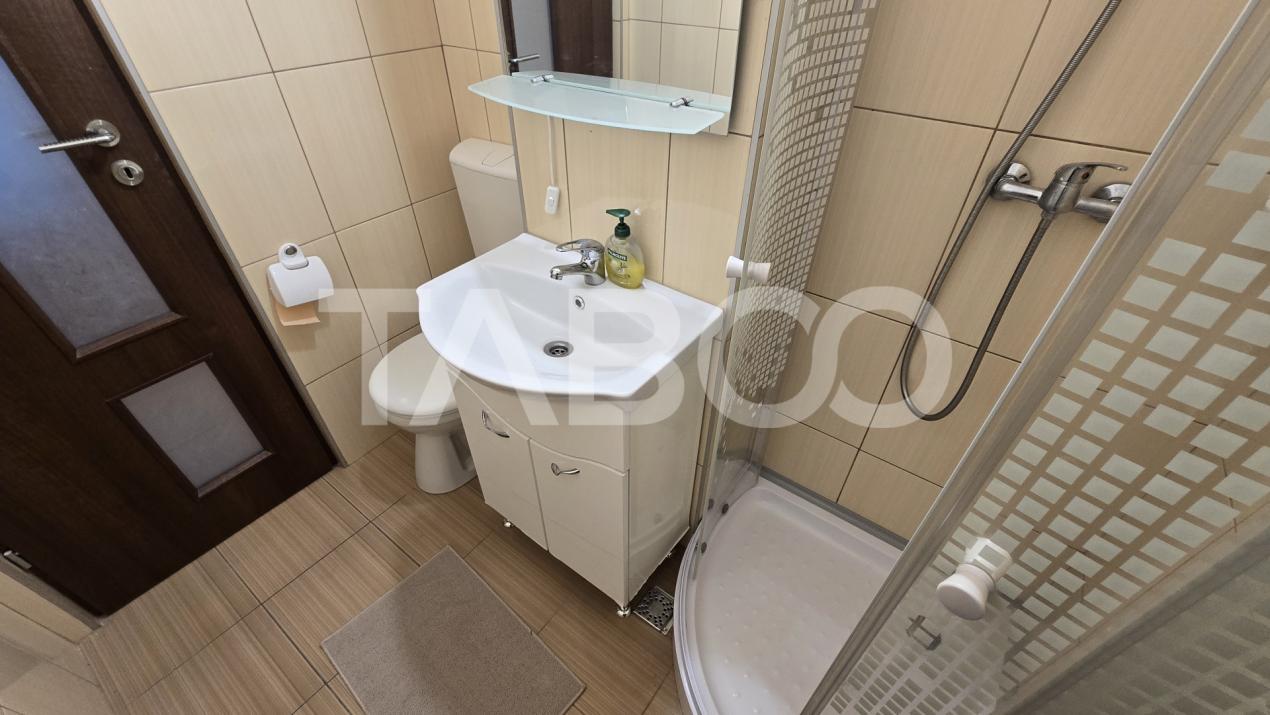 Apartament de inchiriat 2 camere decomandate balcon zona Dioda