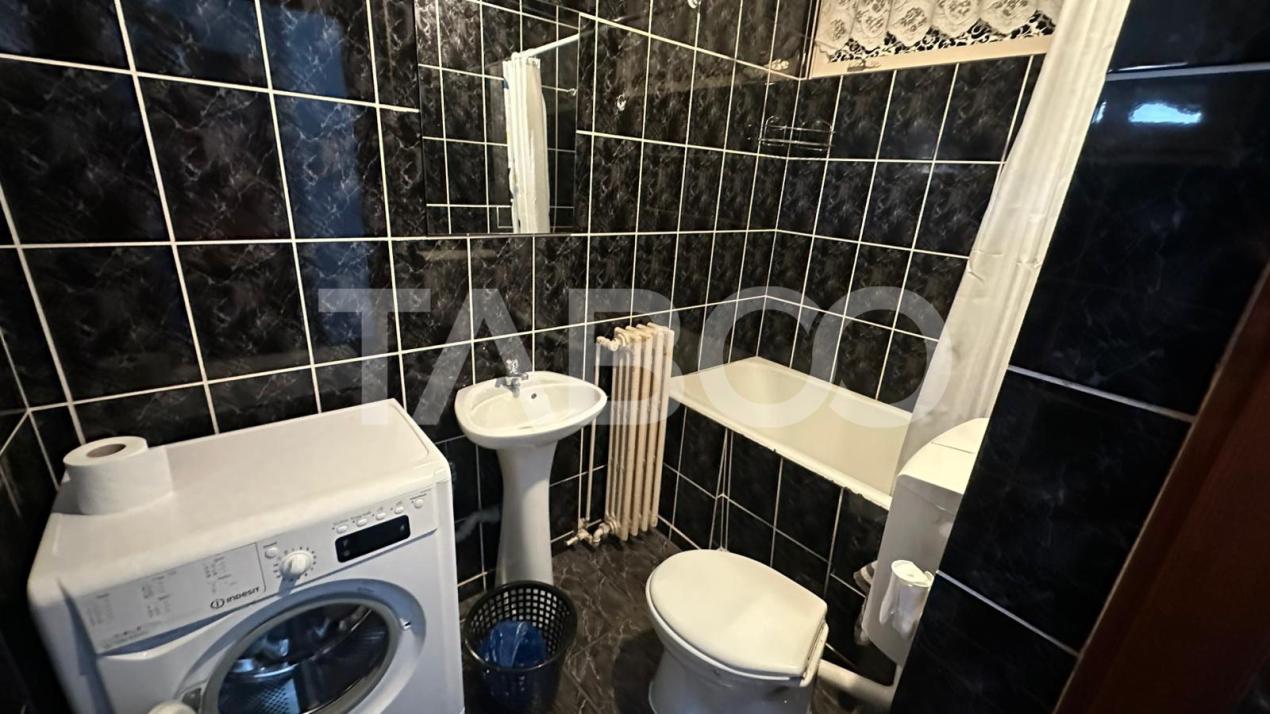 Apartament de inchiriat 2 camere decomandate zona Turnisor Sibiu