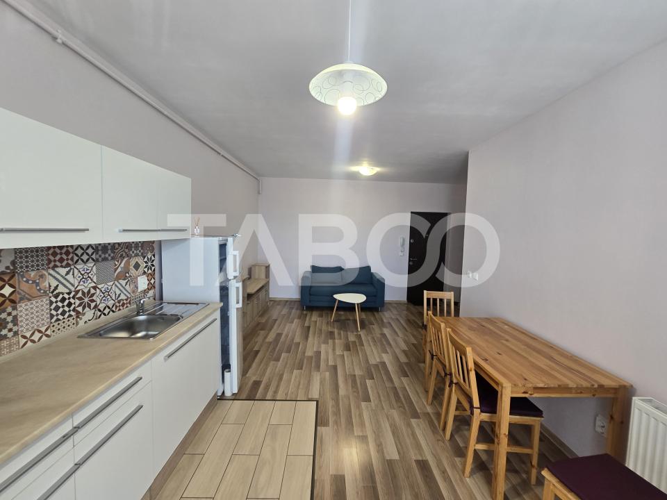 Apartament de inchiriat 2 camere etaj 2 balcon 7m in City Rezidence