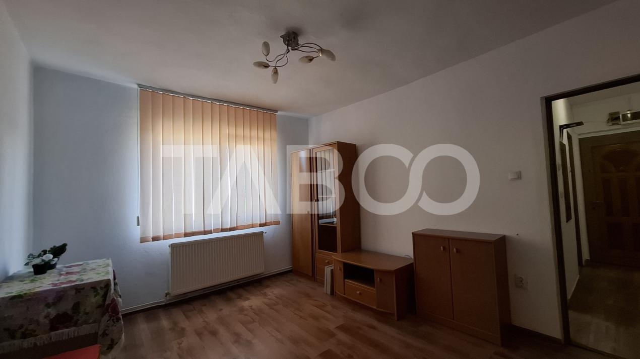 Apartament de inchiriat 2 camere etaj intermediar Mihai Viteazul Sibiu