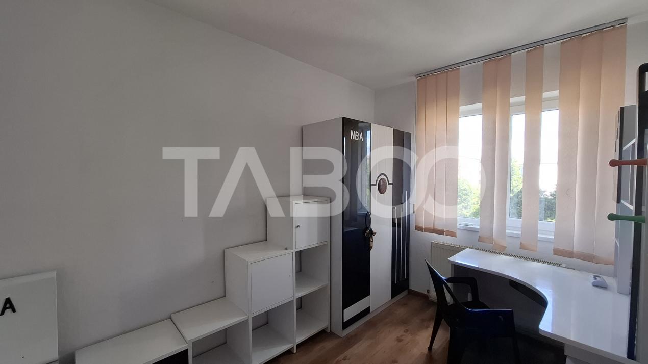 Apartament de inchiriat 2 camere etaj intermediar Mihai Viteazul Sibiu