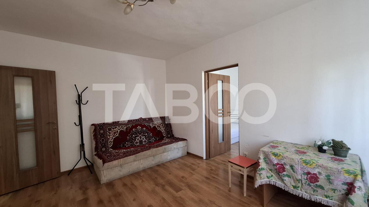 Apartament de inchiriat 2 camere etaj intermediar Mihai Viteazul Sibiu