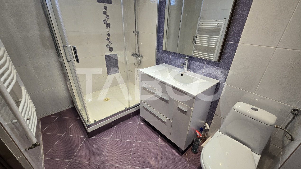 Apartament de inchiriat 2 camere mobilat utilat balcon Mihai Viteazul