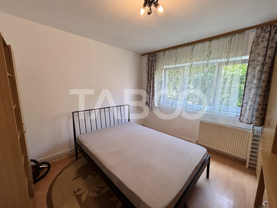 Apartament de inchiriat 2 camere mobilat utilat zona Mihai Viteazu