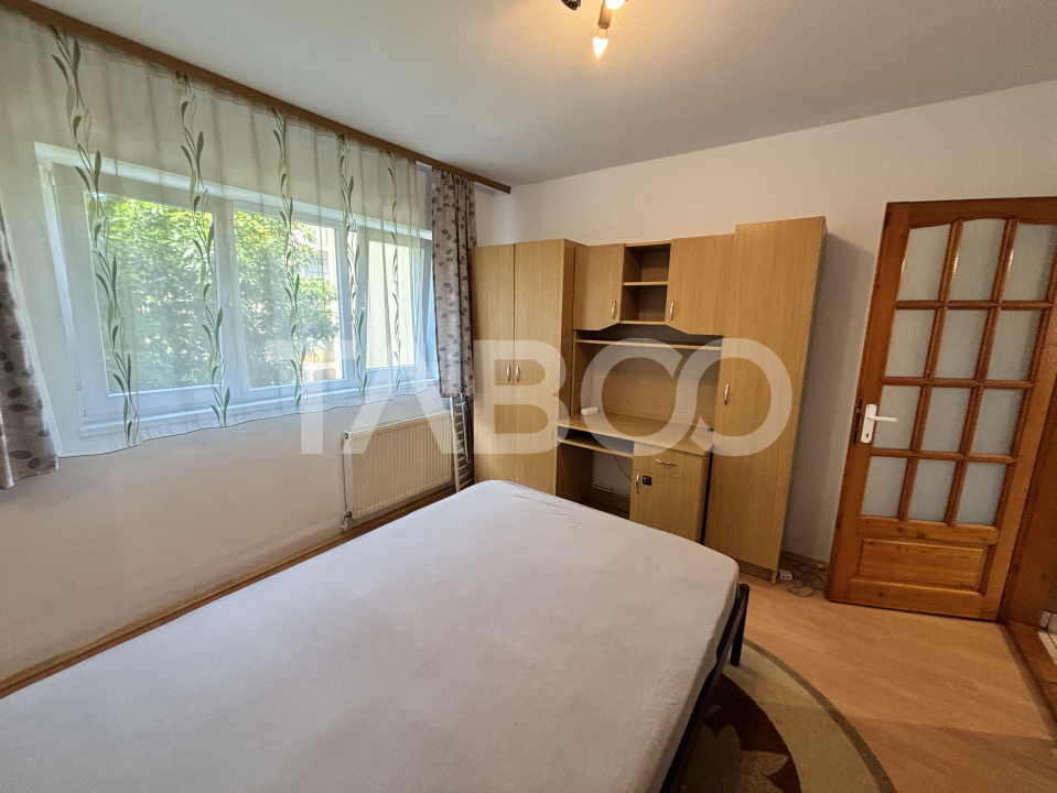 Apartament de inchiriat 2 camere mobilat utilat zona Mihai Viteazu
