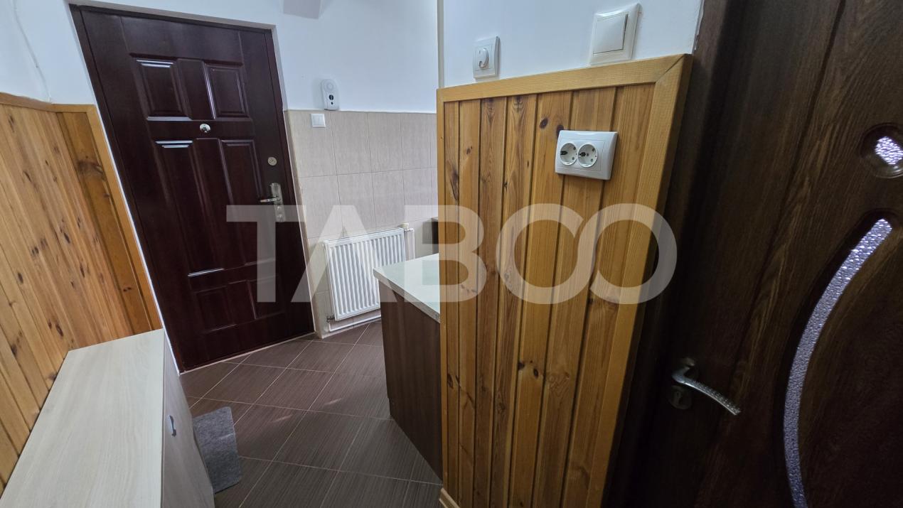 Apartament de inchiriat 2 camere mobilate utilate in Vasile Aaron