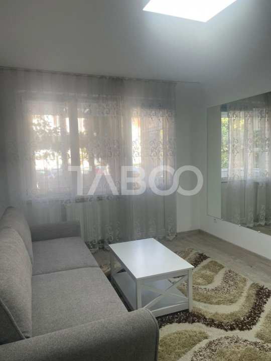 Apartament de inchiriat 2 camere renovat zona Dioda