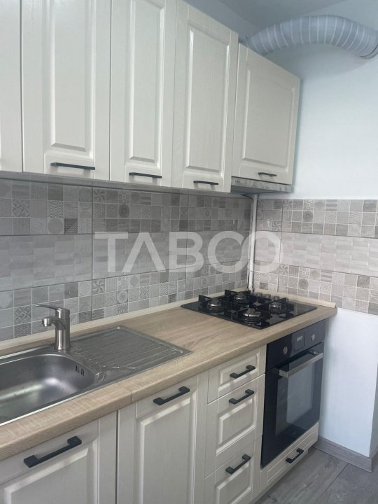 Apartament de inchiriat 2 camere renovat zona Dioda
