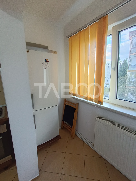 Apartament de inchiriat 2 camere spatios utilat complet zona Rahovei