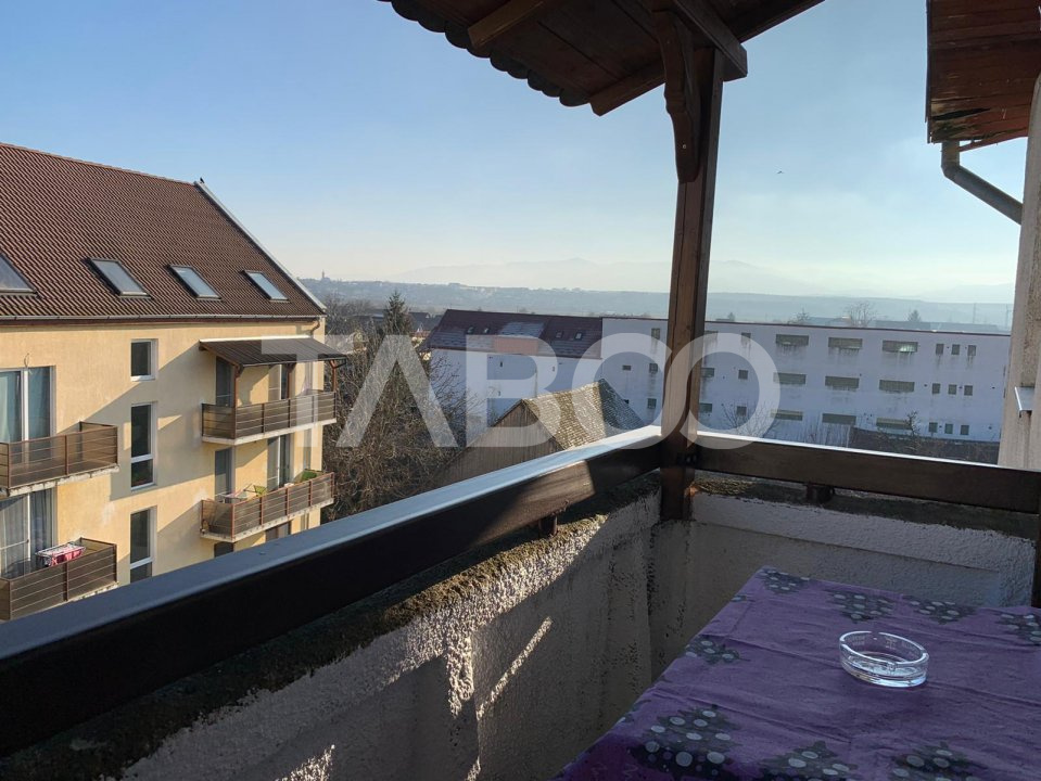 Apartament de inchiriat 2 camere zona Turnisor Sibiu 70 mpu si balcon 