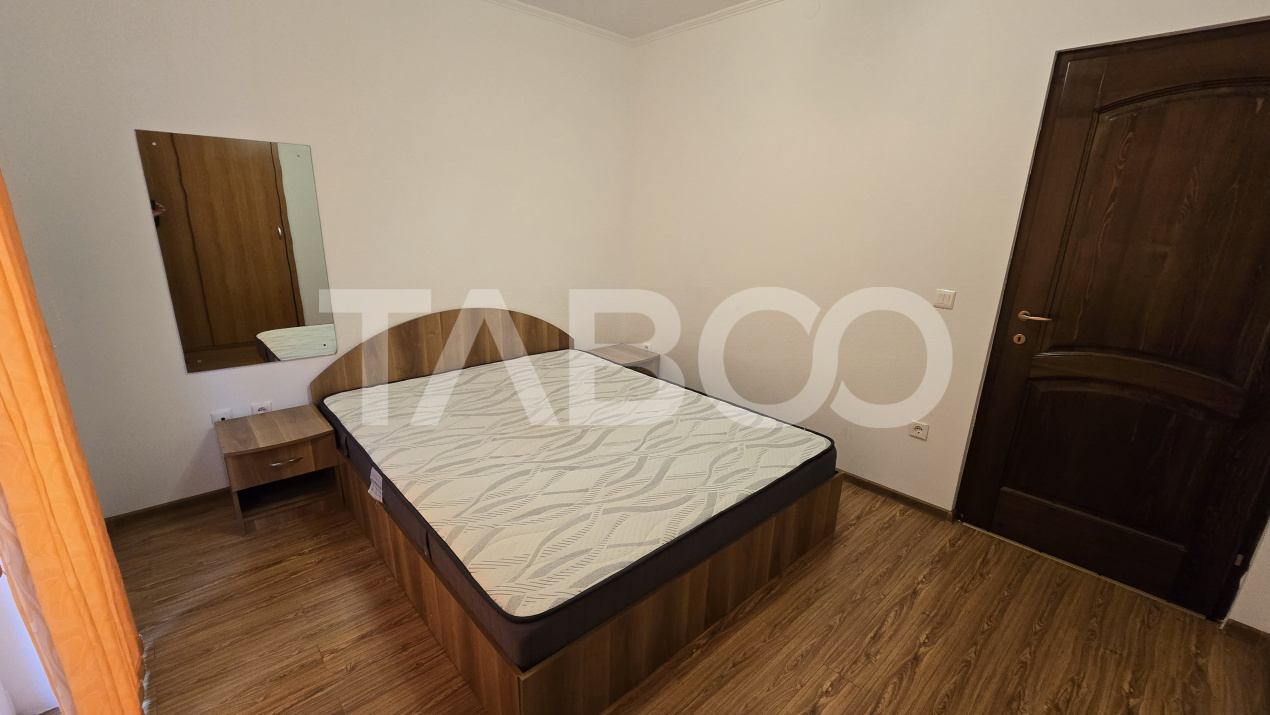 Apartament de inchiriat 2 dormitoare balcon Mihai Viteazul