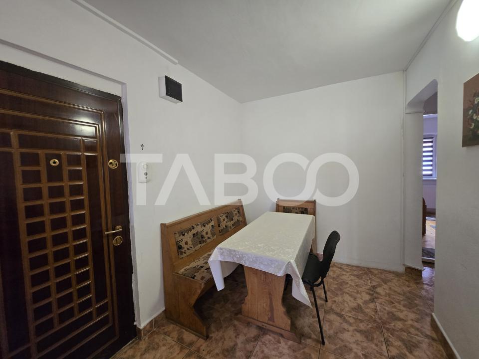 Apartament de inchiriat 2 dormitoare decomandat Vasile Aaron Sibiu