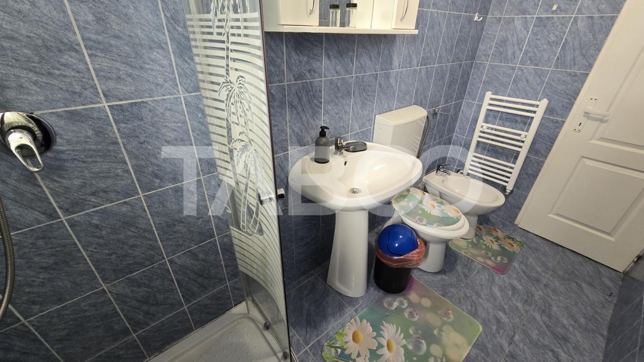 Apartament de inchiriat 3 camere 2 bai zona Bellissima Terezian Sibiu