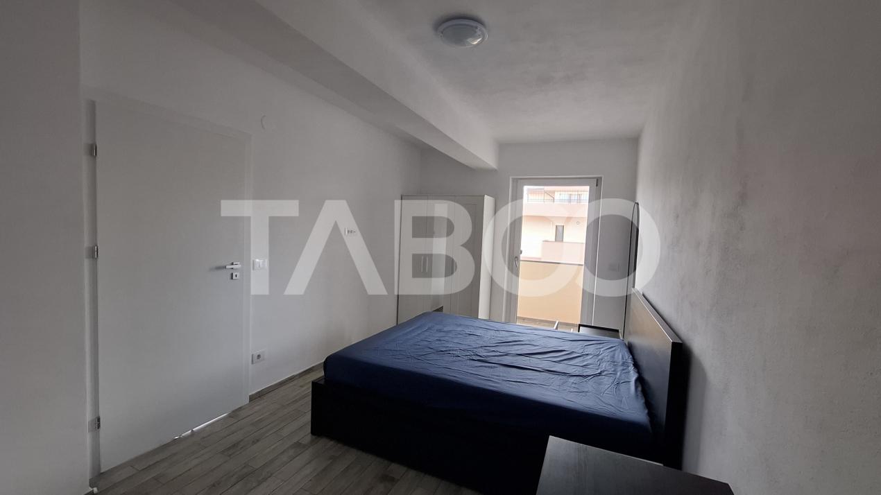 Apartament de inchiriat 3 camere 2 balcoane bloc cu lift Sibiu