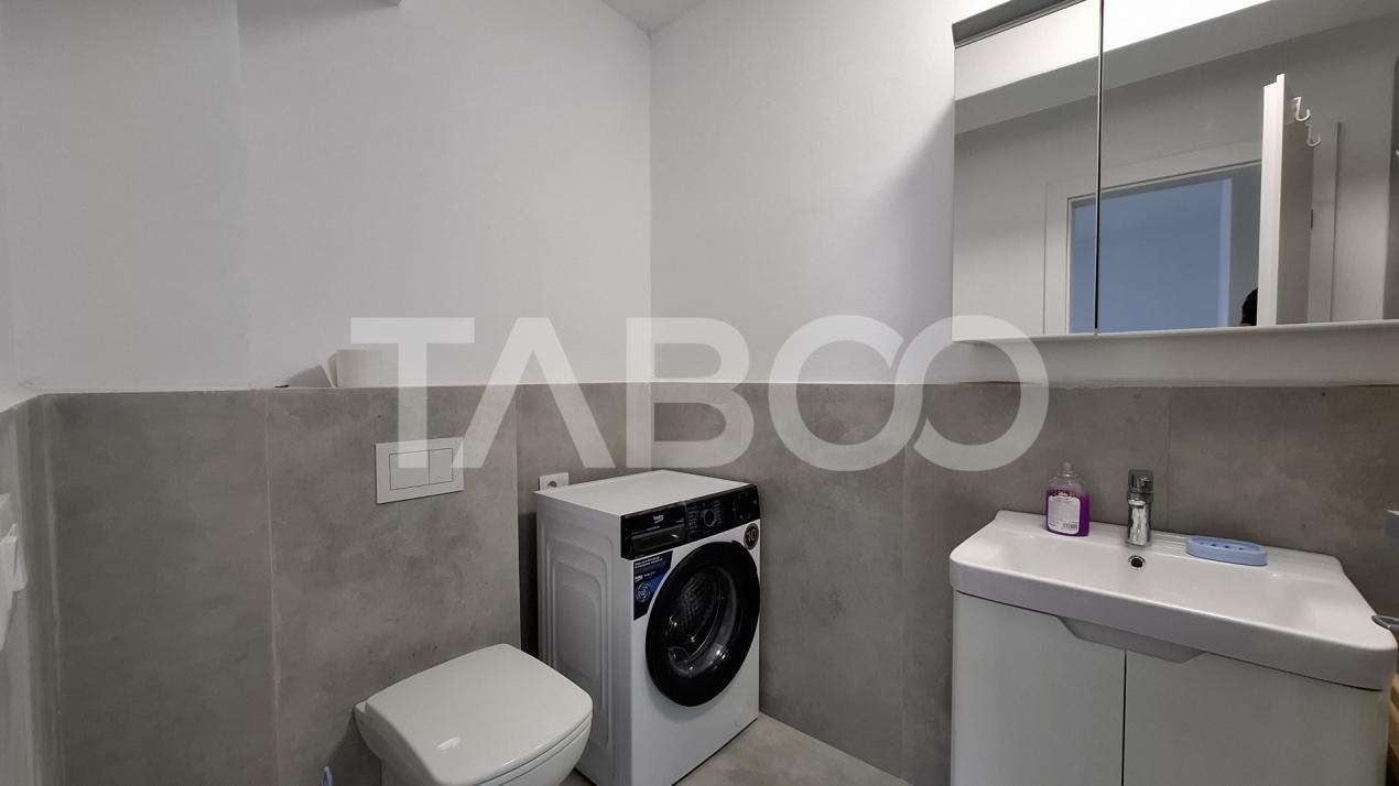Apartament de inchiriat 3 camere 2 balcoane bloc cu lift Sibiu