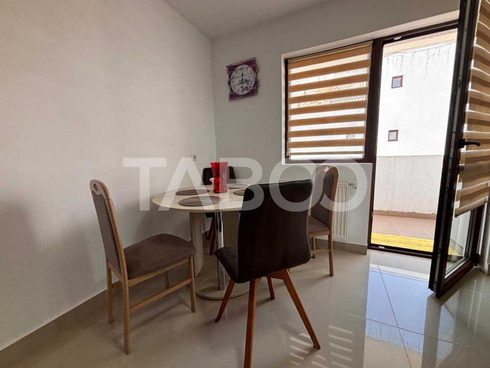 Apartament de închiriat 3 camere 2 balcoane lift Doamna Stanca 