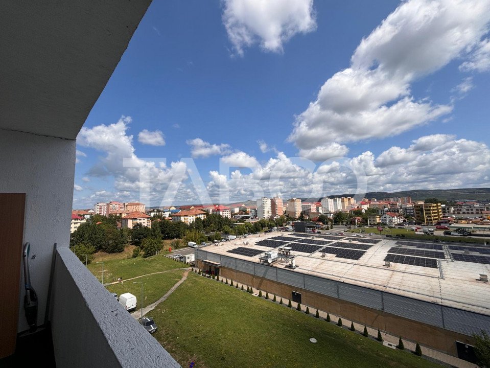 Apartament de închiriat 3 camere 2 balcoane lift Doamna Stanca 