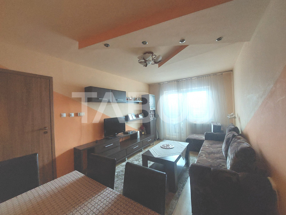 Apartament de inchiriat 3 camere 72 mp balcon Mihai Viteazul Sibiu
