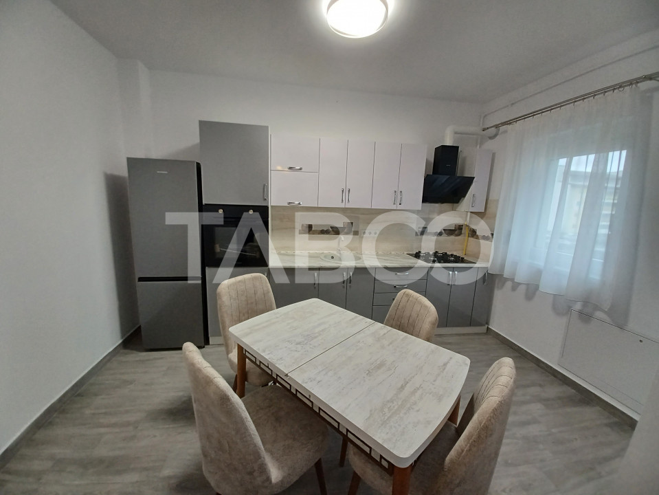 Apartament de inchiriat 3 camere balcon zona Kaufland Arhitectilor