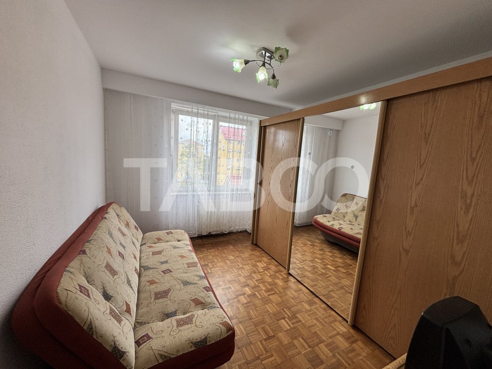 Apartament de inchiriat 3 camere complet mobilat utilat Rahovei