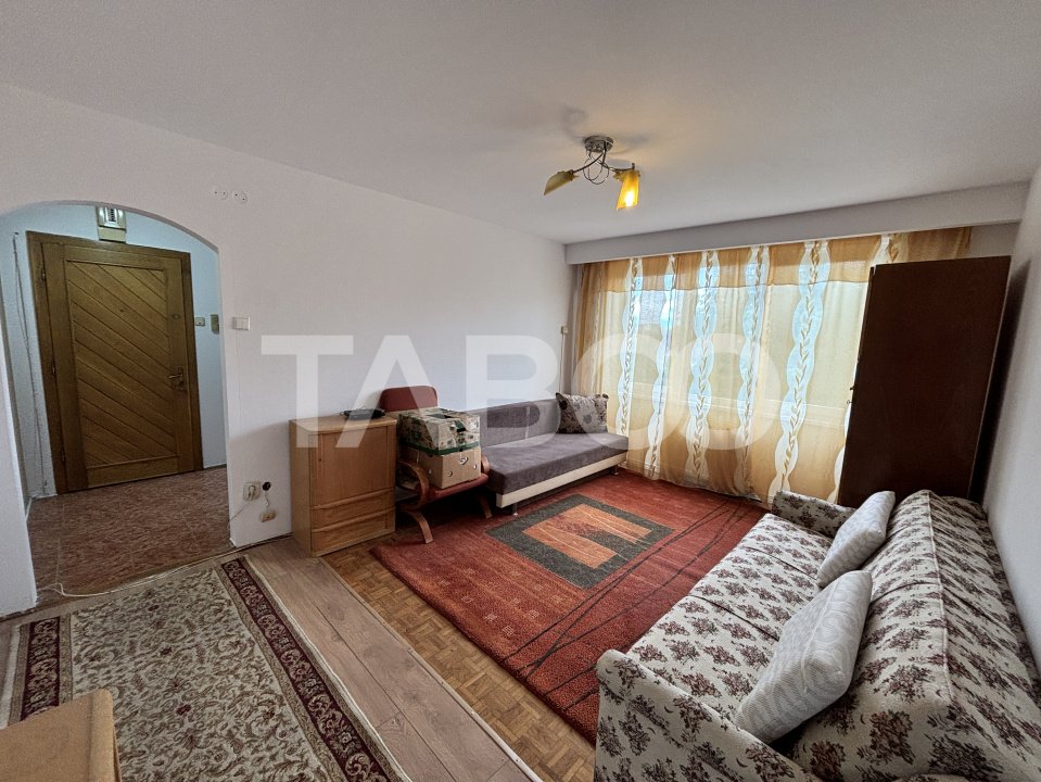 Apartament de inchiriat 3 camere complet mobilat utilat Rahovei