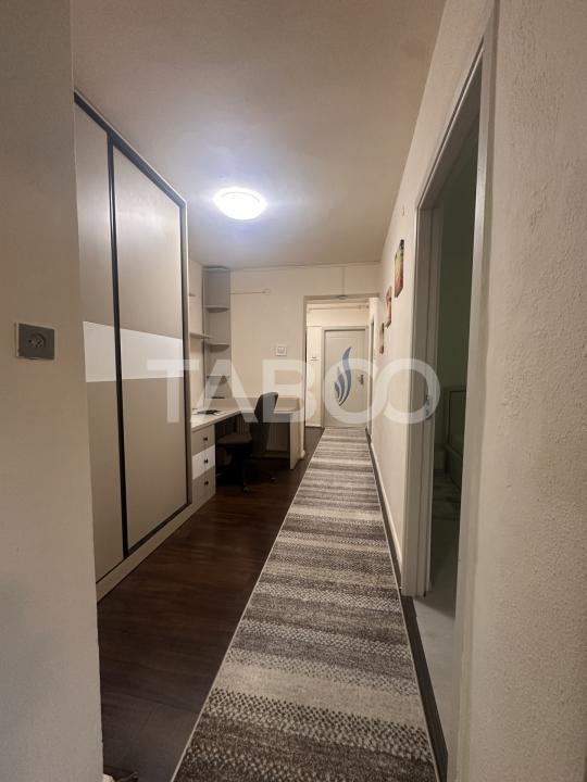 Apartament de inchiriat 3 camere cu balcon doua dormitoare in Terezian