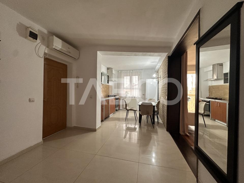 Apartament de inchiriat 3 camere decomandat utilat Mihai Viteazul