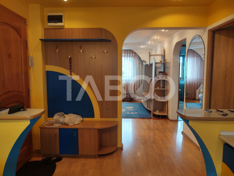 Apartament de inchiriat 3 camere decomandat utilat zona Strand in Sibiu - Salajului