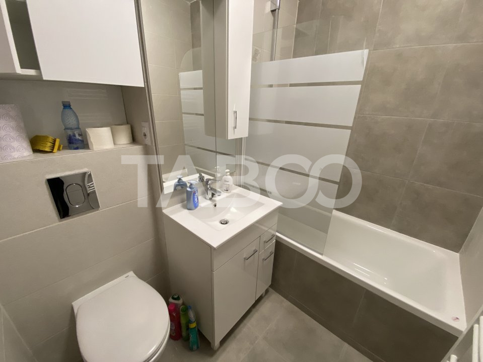 Apartament de inchiriat 3 camere decomandate 62 mp Sibiu Central