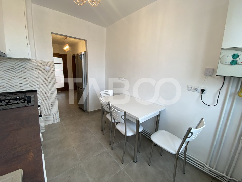 Apartament de inchiriat 3 camere decomandate 62 mp Sibiu Central
