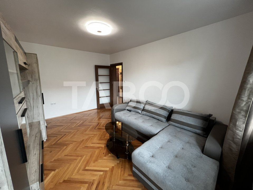 Apartament de inchiriat 3 camere decomandate 62 mp Sibiu Central