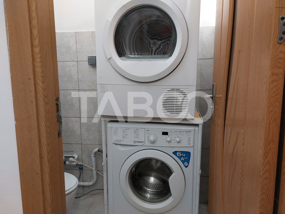 Apartament de inchiriat 3 camere decomandate parter zona Strand Sibiu