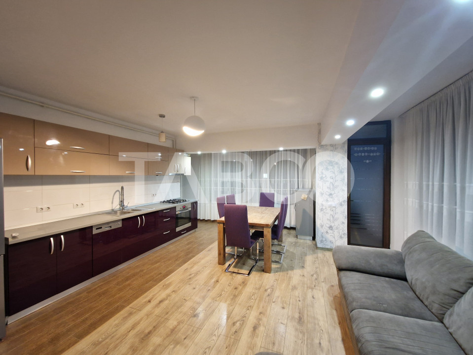 Apartament de inchiriat 3 camere lift mobilat utilat Doamna Stanca