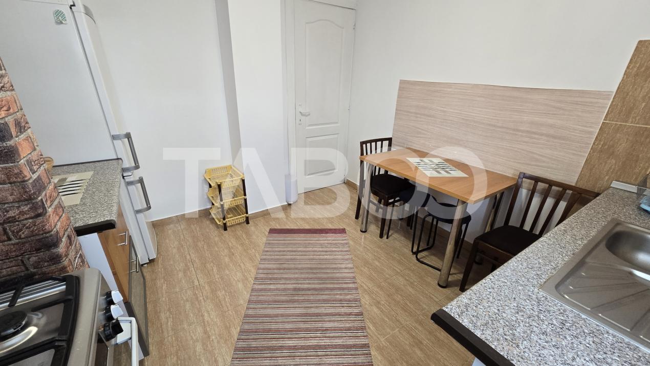 Apartament de inchiriat 3 camere mobilate utilate Gladiolelor Sibiu