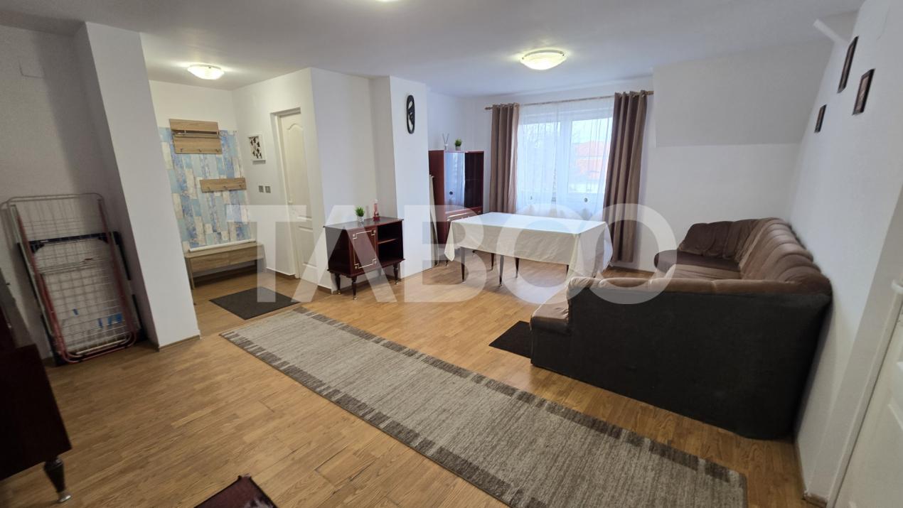 Apartament de inchiriat 3 camere mobilate utilate Gladiolelor Sibiu in Sibiu - Gladiolelor