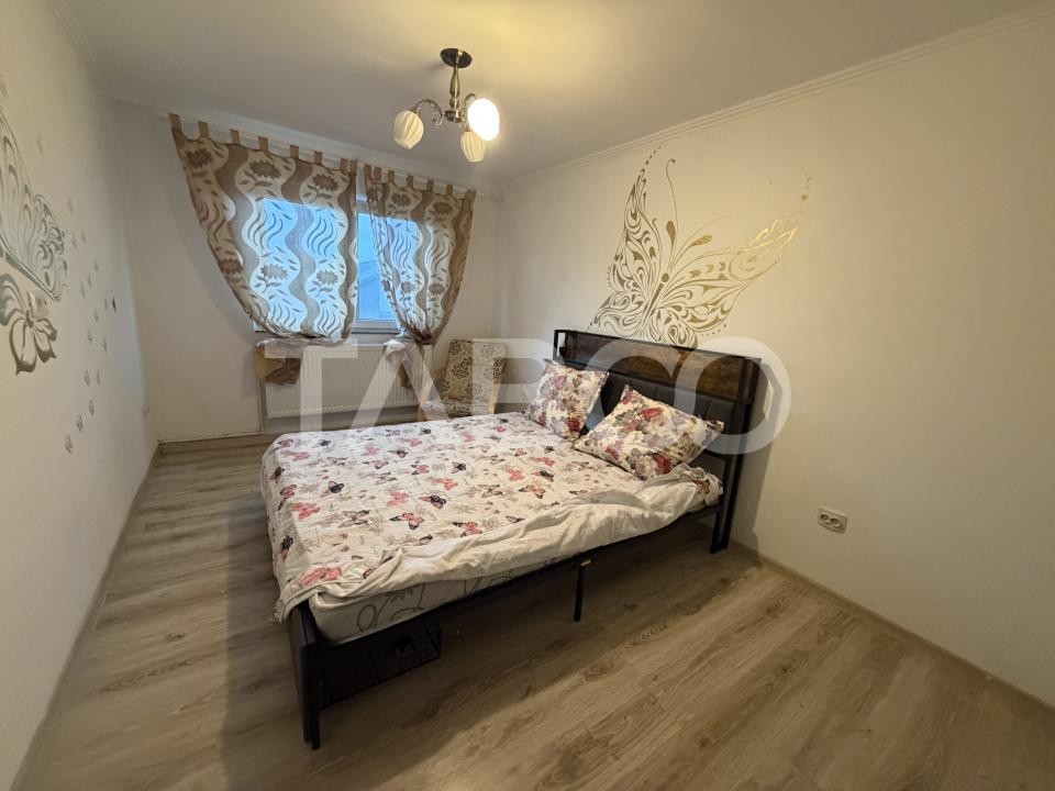 Apartament de inchiriat 4 camere 2 bai 2 balcoane mobilat si utilat