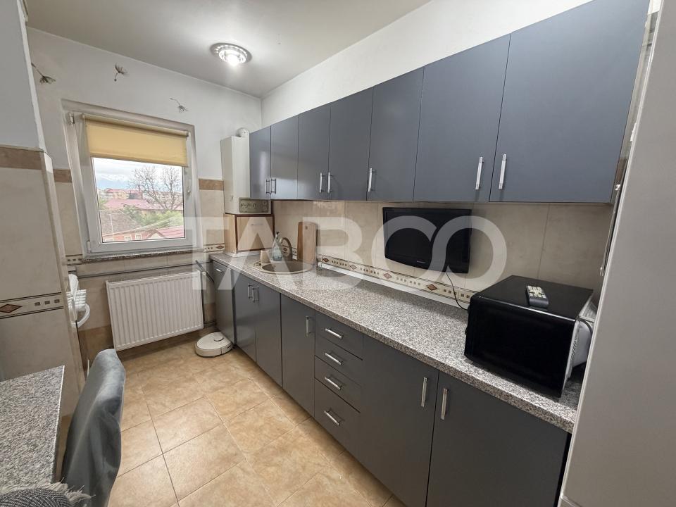 Apartament de inchiriat 4 camere 2 bai 2 balcoane mobilat si utilat
