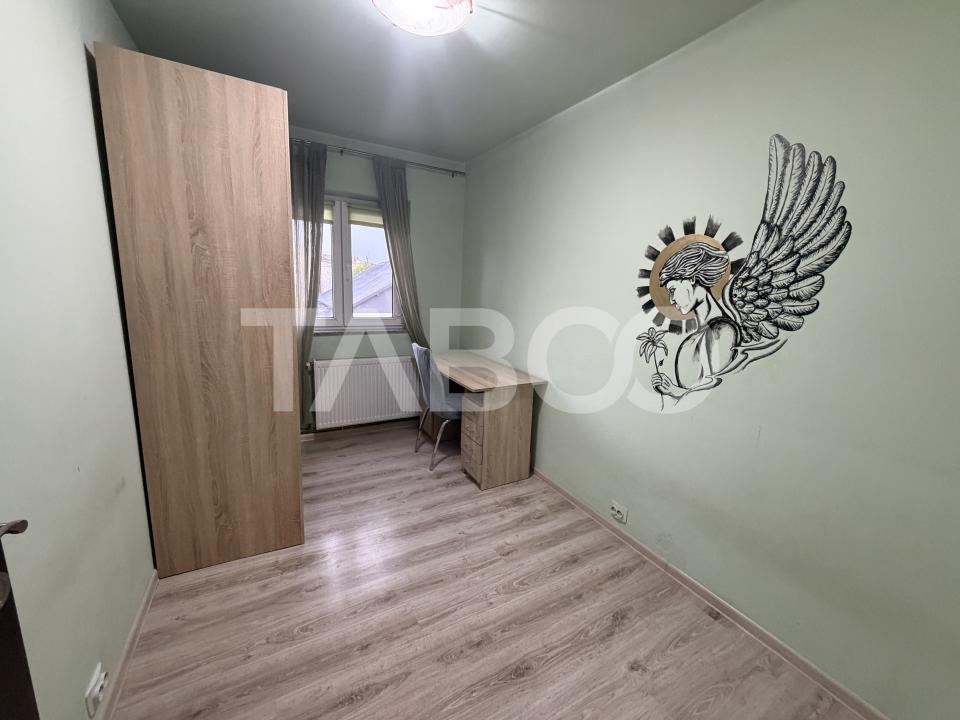 Apartament de inchiriat 4 camere 2 bai 2 balcoane mobilat si utilat