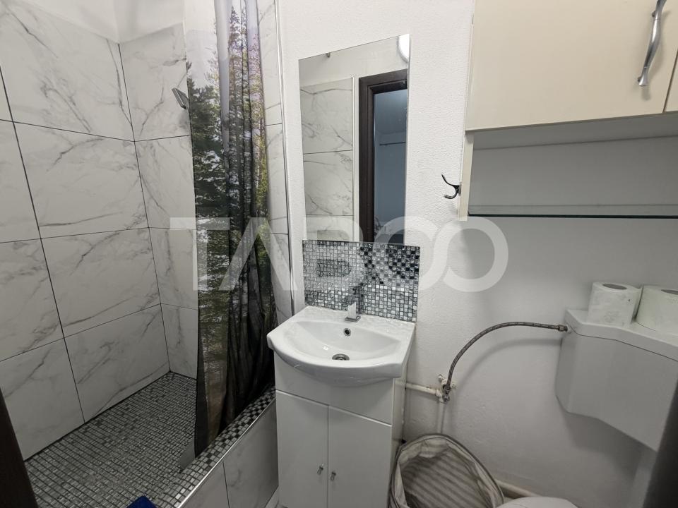 Apartament de inchiriat 4 camere 2 bai 2 balcoane mobilat si utilat