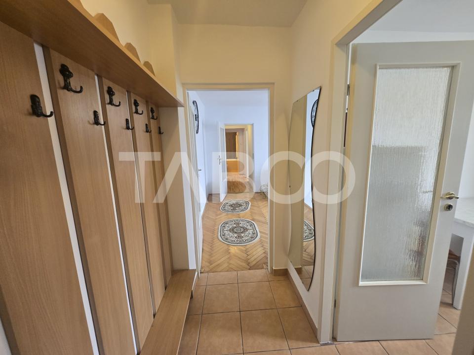 Apartament de inchiriat 60mp 3 camere balcon zona Mihai Viteazul Sibiu