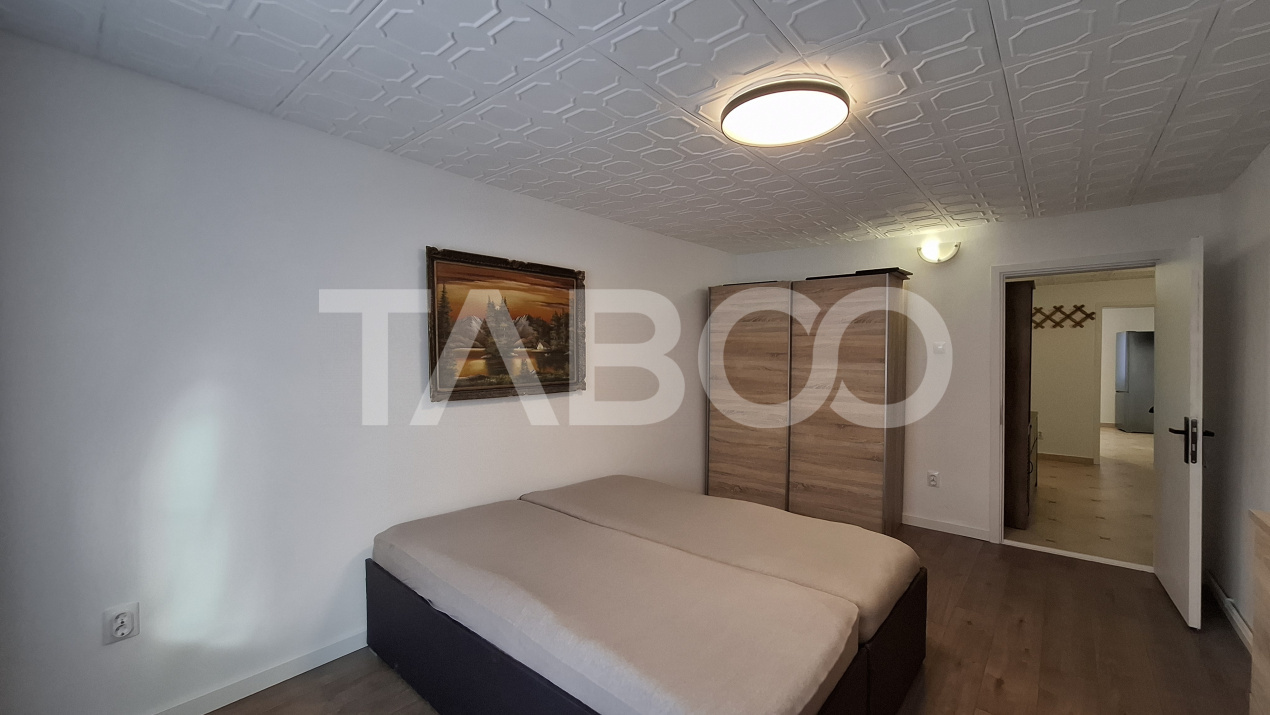 Apartament de inchiriat 82 mpu 2 camere balcon si gradina Vasile Aaron