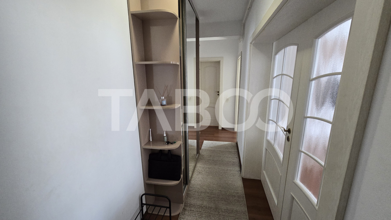 Apartament de inchiriat Arhitectilor etaj intermediar 2 camere parcare