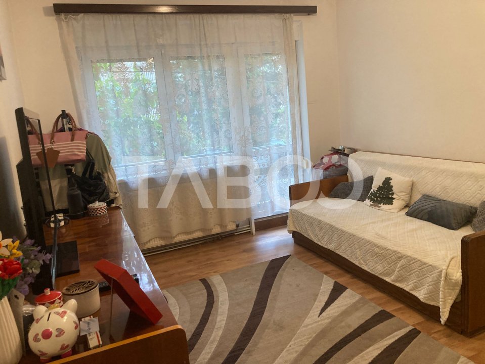 Apartament de inchiriat Central 2 camere balcon mobilat utilat