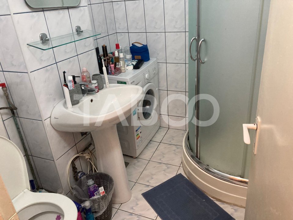 Apartament de inchiriat Central 2 camere balcon mobilat utilat