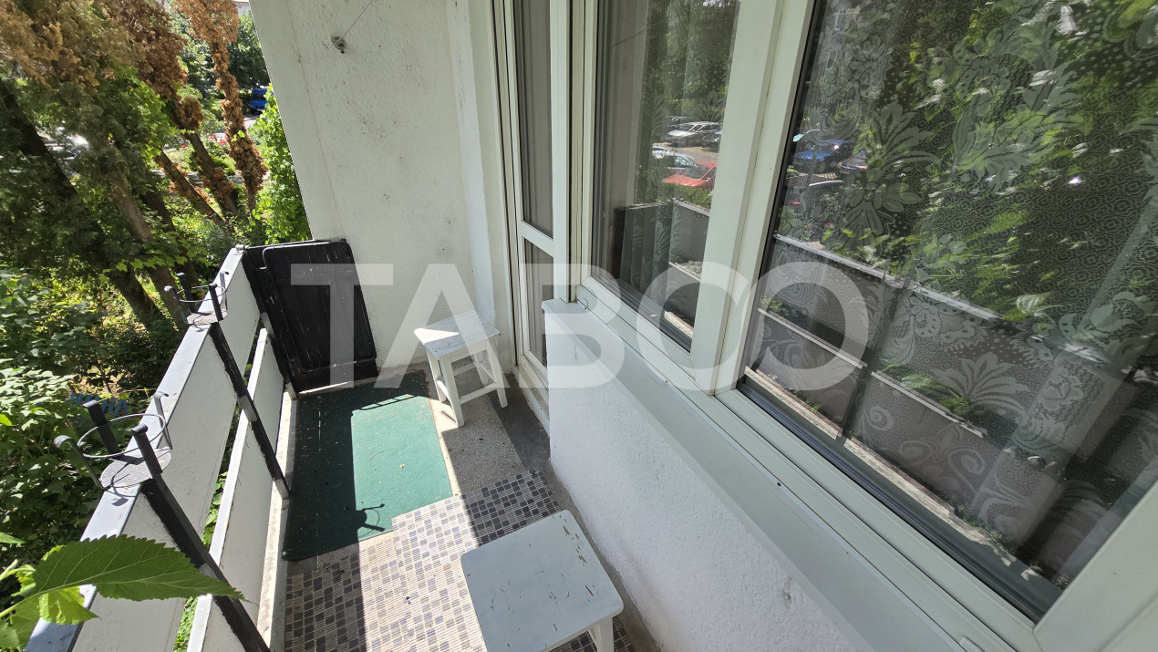 Apartament de inchiriat Central 2 camere mobilat utilat balcon