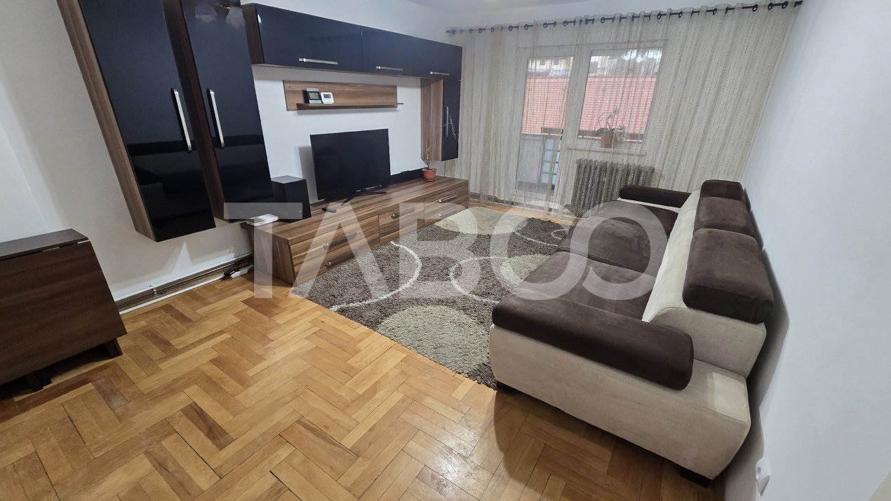 Apartament de inchiriat Central 3 camere 2 bai balcon mobilat utilat