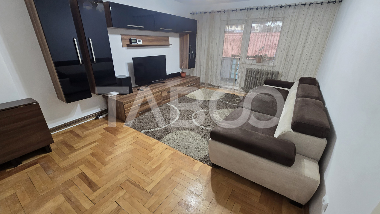 Apartament de inchiriat Central 3 camere balcon 2 bai mobilat utilat in Sibiu - Constitutiei