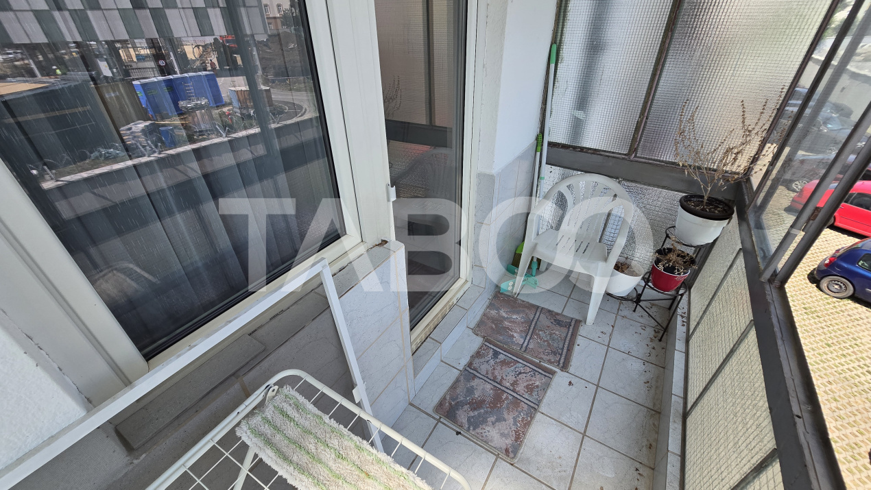 Apartament de inchiriat Central 3 camere balcon mobilat utilat